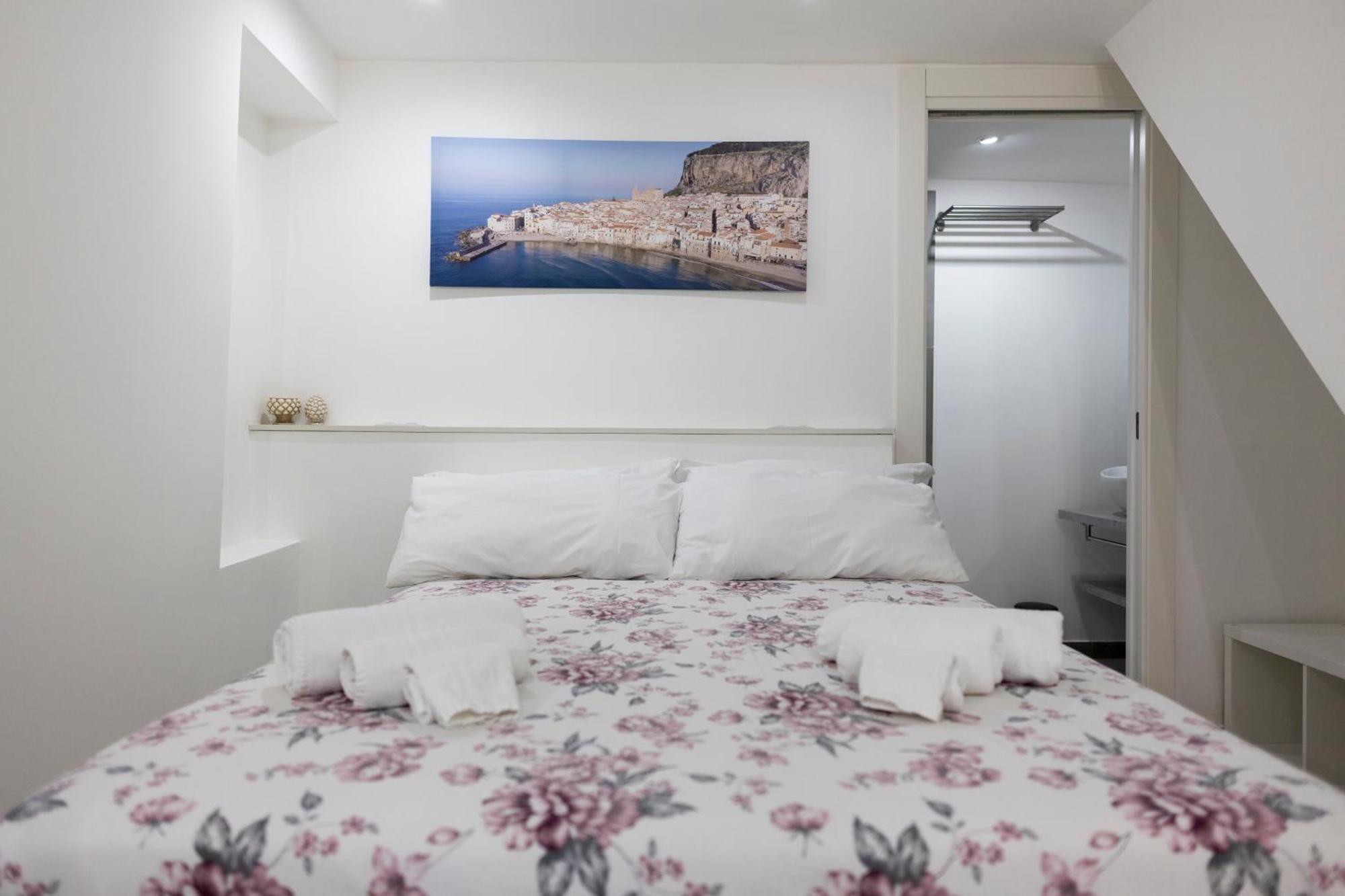 צ'פאלו Aurora House Suite מראה חיצוני תמונה